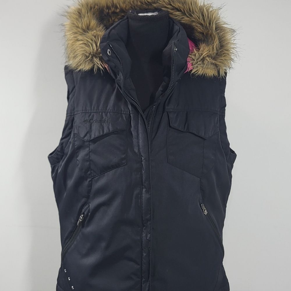 Columbia Women's Black Quilted Vest with Faux Fur Trimmed Hood